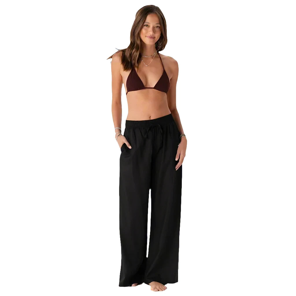 Make a statement with our Wide Leg Pants! Designed for comfort and style, these versatile pants are perfect for any occasion. From casual outings to elegant evenings, our wide leg pants offer effortless sophistication. Elevate your wardrobe with our wide leg pants collection. Shop now and step into chic fashion!