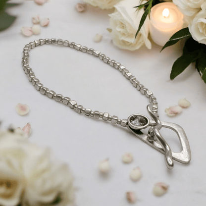 Stylish leather necklace with handmade pewter pendant
Sophisticated pewter and leather necklace with silver
Unique silver-plated pewter pendant on leather chain
Exclusive handmade pewter necklace with silver accents
Luxury pewter necklace with leather and 925 silver
Modern pewter and leather necklace with silver plating
Handcrafted leather necklace with pewter and silver pendant
