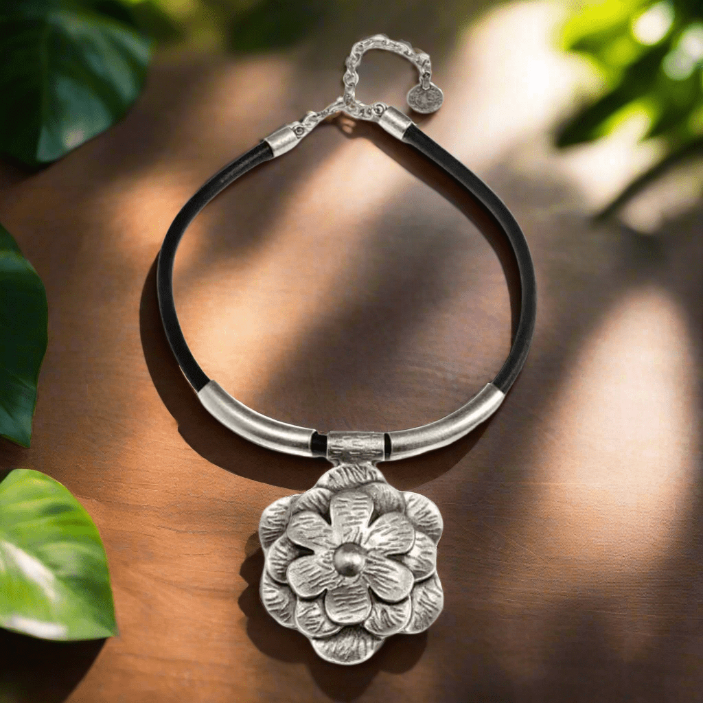 Boho flower pewter necklace for women
Handmade bohemian flower necklace
Pewter boho necklace with floral design
Flower pendant necklace pewter jewelry
Unique boho flower pewter necklace
Artisan-made pewter flower necklace
Rustic pewter flower boho jewelry
Handcrafted boho flower pendant necklace
Bohemian pewter necklace with flower charm
Boho chic pewter flower necklace
