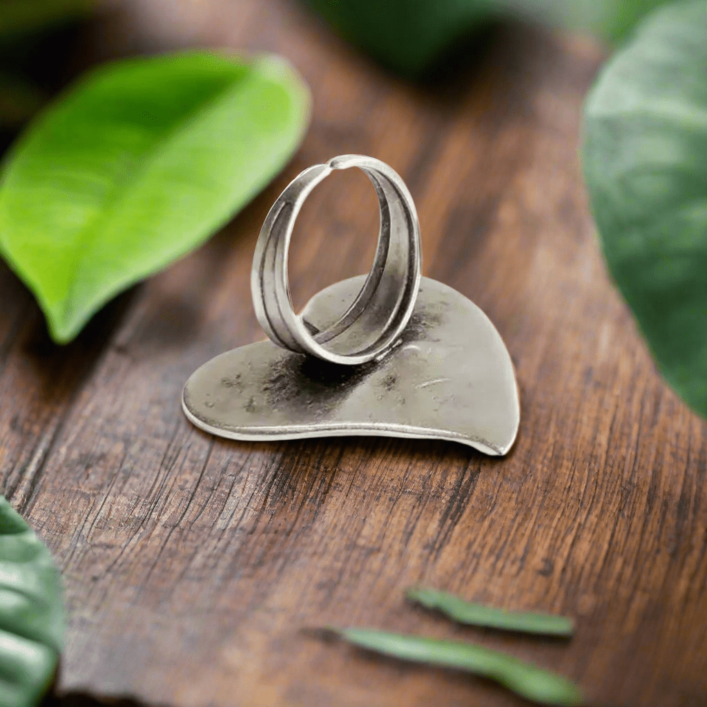 Boho-style ring with vintage and gypsy vibes
Unique bohemian ring with artisan craftsmanship
Boho chic ring for women with intricate patterns
Rustic boho ring for free-spirited style
Boho ring with artisan craftsmanship for gypsy style
Unique boho ring with ethnic-inspired design
Handmade boho ring with vintage and rustic finish
Bohemian-style statement ring with intricate detailing

