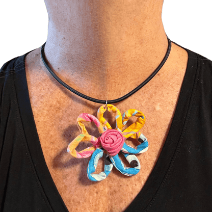 HANDMADE NECKLACE, HANDMADE FLOWER NECKLACE, BOHO NECKLACE, WOMENS JEWELRY, FASHION NECKLACE