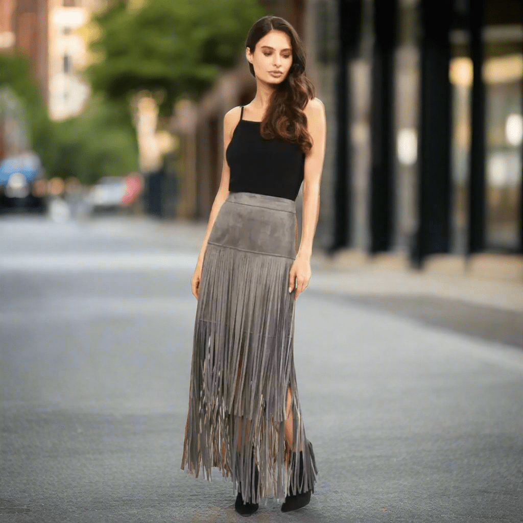Faux suede fringe skirt for boho festival outfits
Suede fringe skirt for a vintage-inspired look
High-waisted faux suede skirt with fringe details
Fringe mini skirt for casual or evening wear
Faux suede fringe skirt for Western-themed fashion
Stylish boho fringe skirt for women
Brown faux suede skirt with fringe accents
Suede fringe skirt for a chic, retro vibe
Festival-ready fringe skirt in faux suede
Comfortable faux suede skirt with bohemian fringe